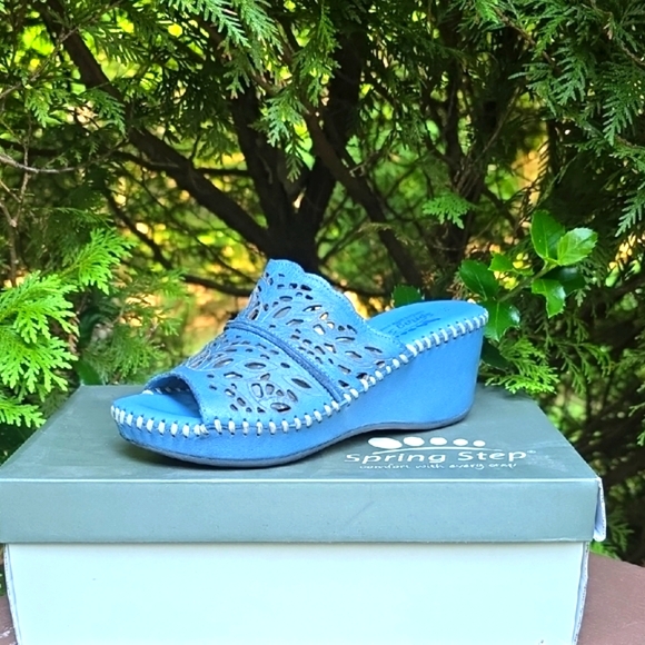 Spring Step Blue Laser-Cut Mules - Picture 8 of 8